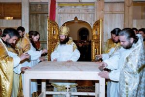 Освящение престола Богоявленского придела Богоявленского собора<br><br>26 января 2003 года