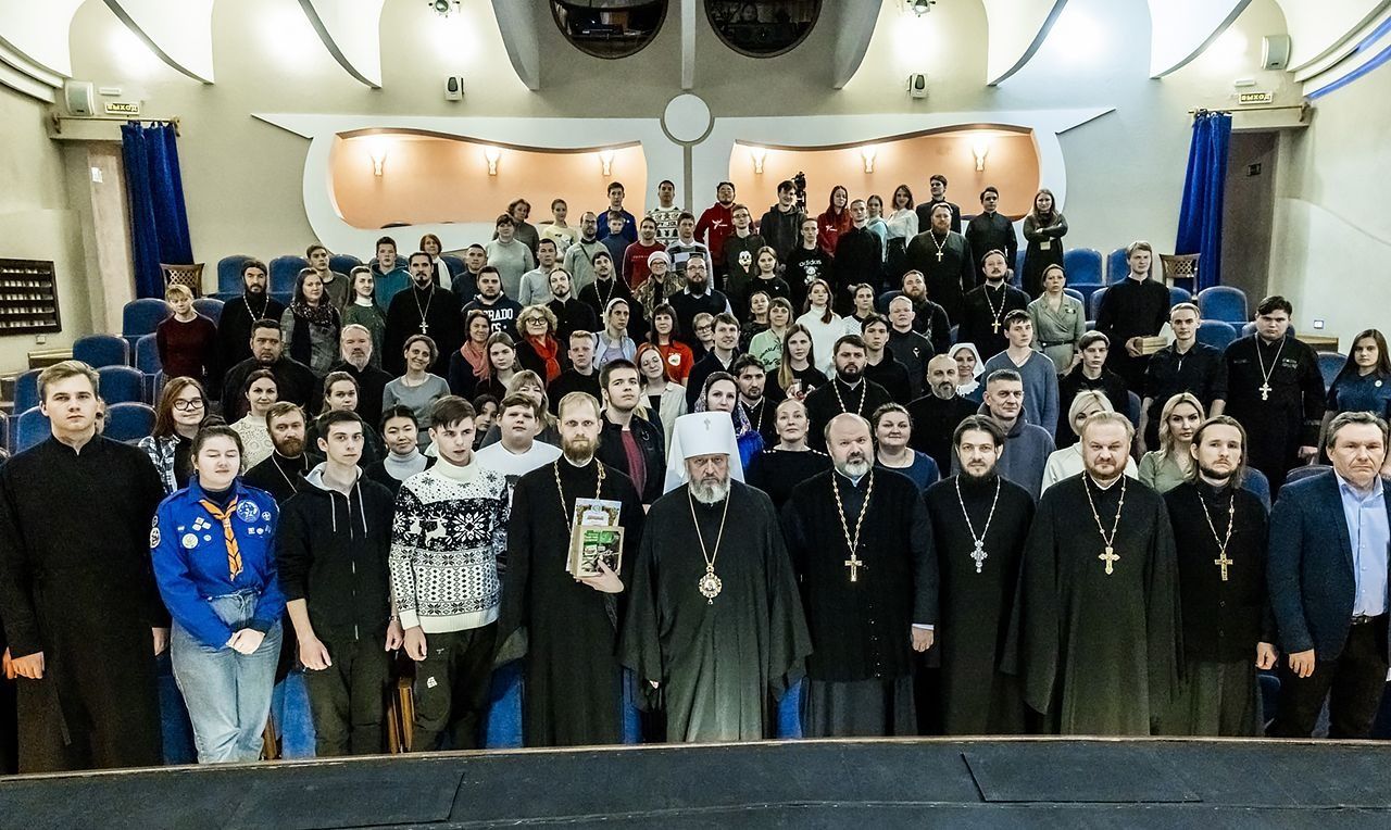 Молодежная делегация Томской митрополии приняла участие в форуме «Моя православная Сибирь»