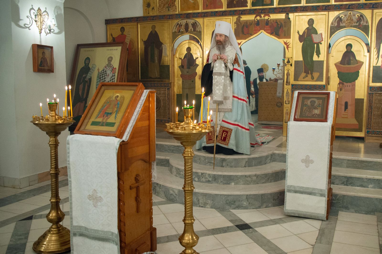 Михайло-Архангельский придел томского собора отметил престольный праздник