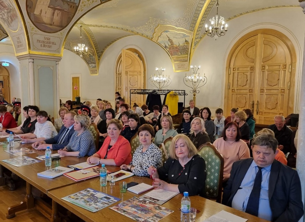Представители Томской митрополии посещают секции, мастер-классы и совещания на ХХХ Международных образовательных чтениях в Москве