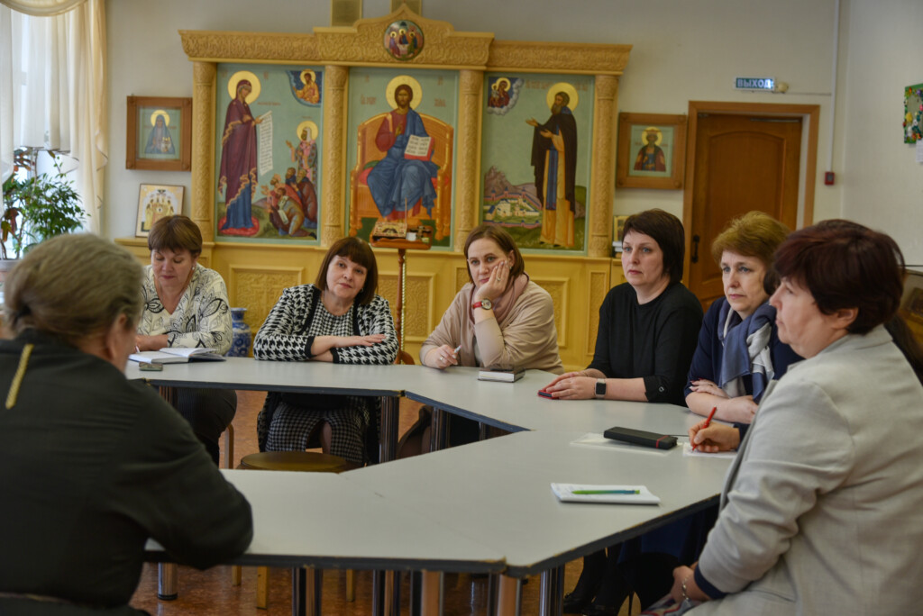 Педагоги Томской митрополии посетили одну из лучших школ России — православную гимназию в Новосибирском Академгородке
