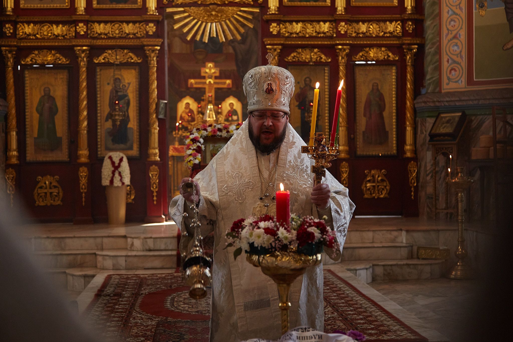 Епископ Мариинский и Юргинский совершил богослужение в Петропавловском соборе г. Томска