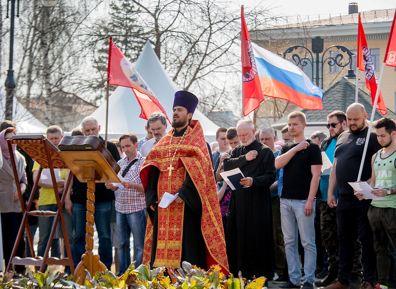 На Ново-Соборной площади был совершен Всероссийский братский молебен