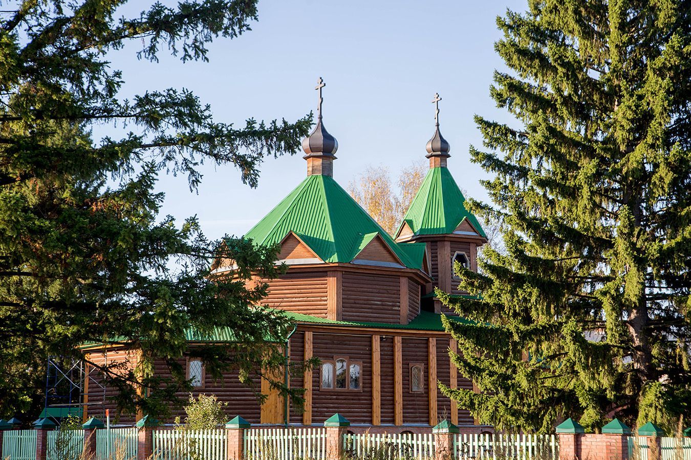 В храме с. Новорождественское совершена праздничная Божественная литургия