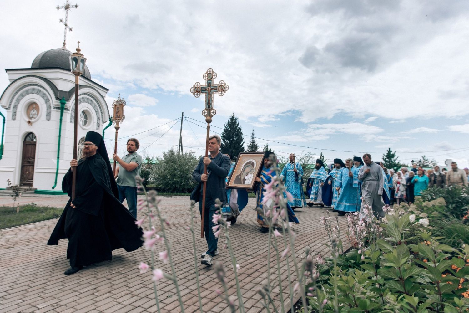 Казанский храм мужского монастыря отметил престольный праздник