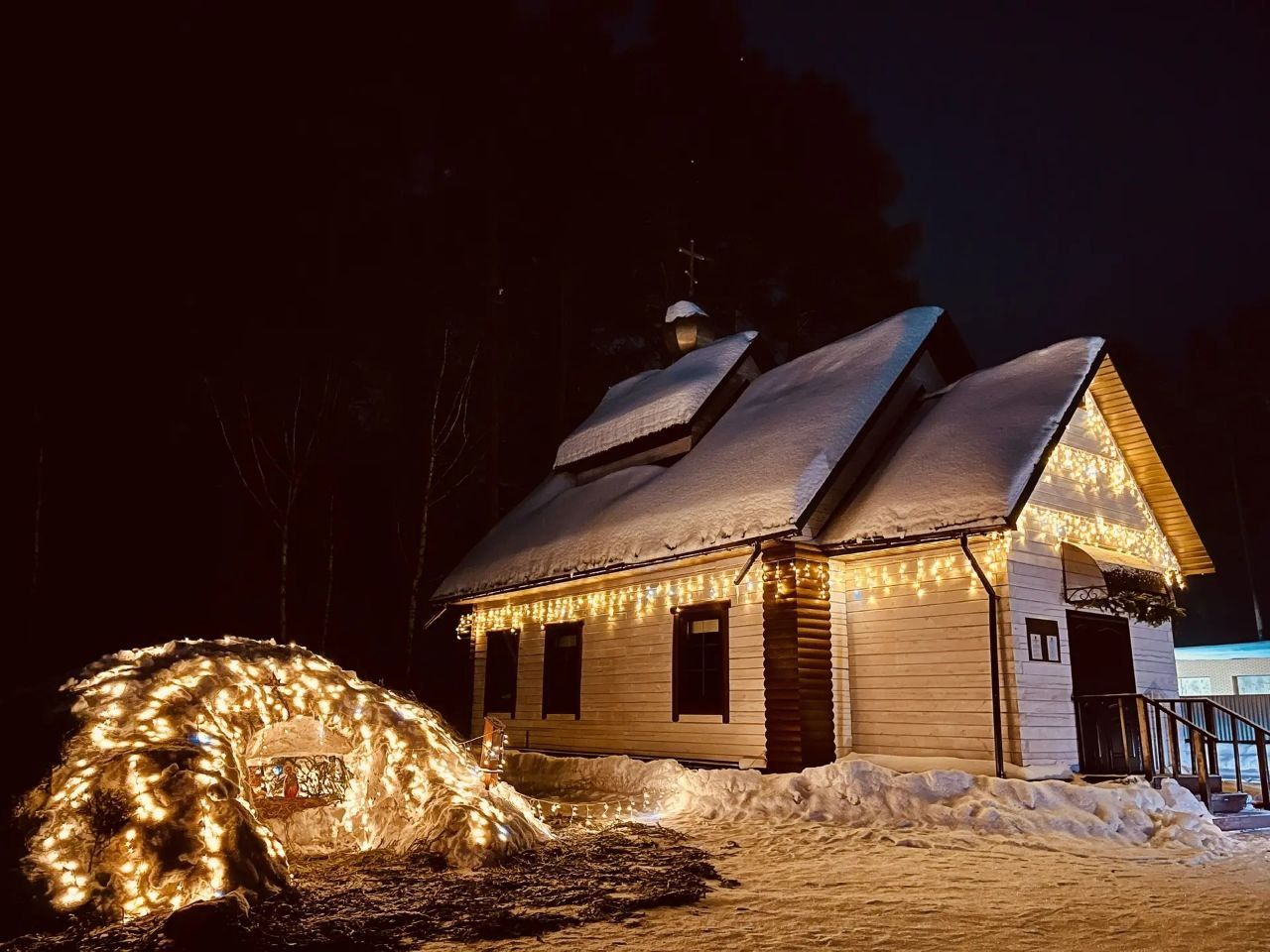 Томские храмы в ожидании Рождества Христова