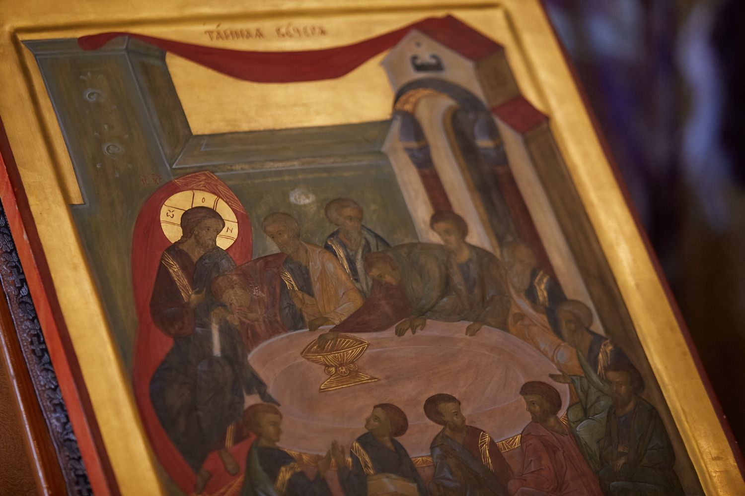 В Великий Четверг в главном храме Томска  были совершены Божественная литургия  и Чин умовения ног